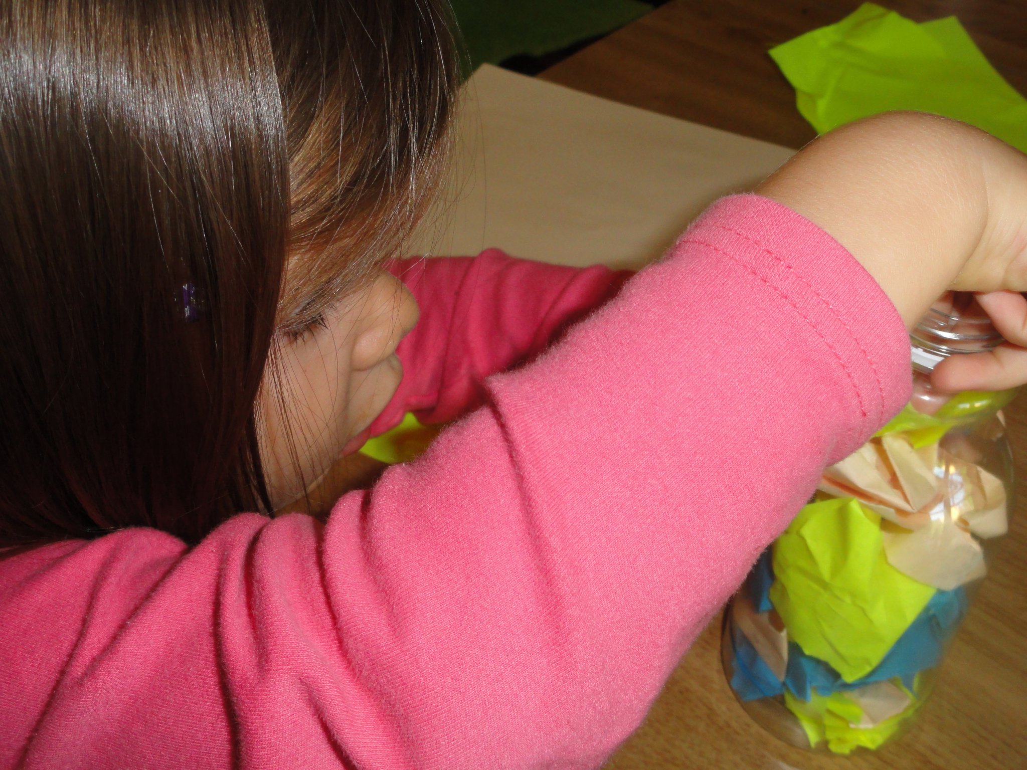 Panni papírgalacsint gyárt